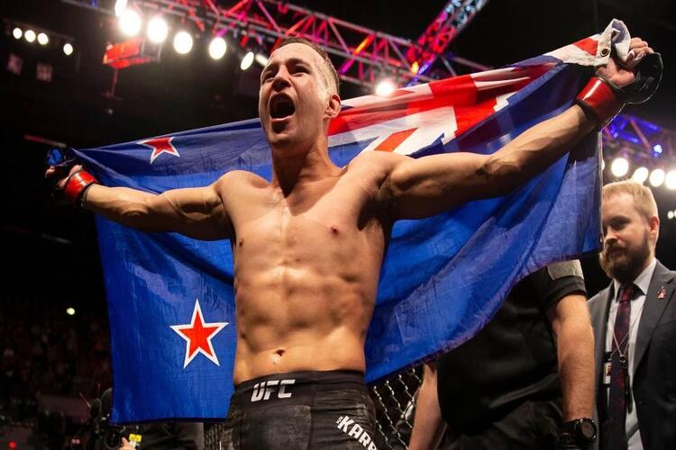 UFC: Kiwi Kai Kara-France ตั้งเป้าที่จะนำตำแหน่งฟลายเวตมาสู่นิวซีแลนด์ด้วยชัยชนะเหนือ Askar Askarov